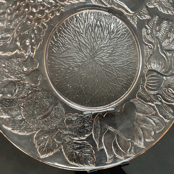 VTG Pink Glass Plate-KIG Indonesia-Embossed Fruits/Leaves – Retro Kitchen Decor - Picture 5 of 8